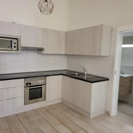 Immaculate 1-Bed Apartment In El Fraile Arona